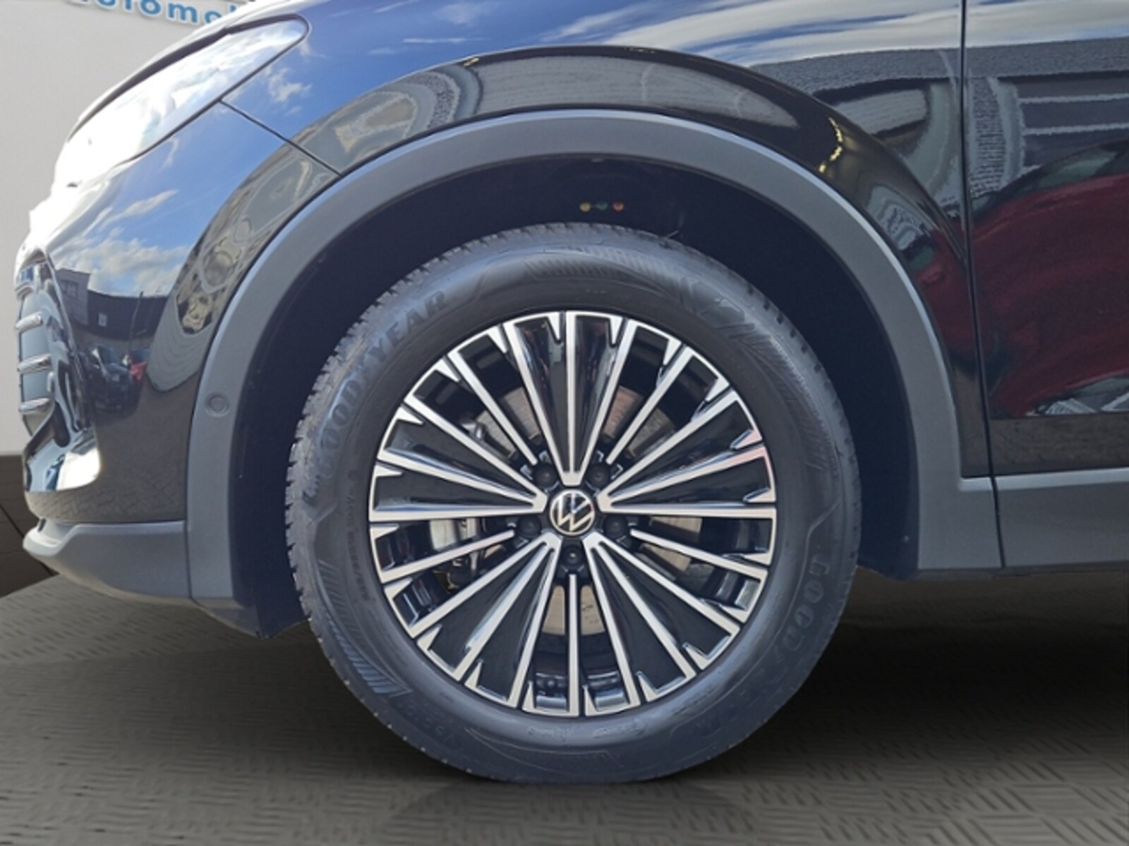 Volkswagen Tiguan – Bild 7