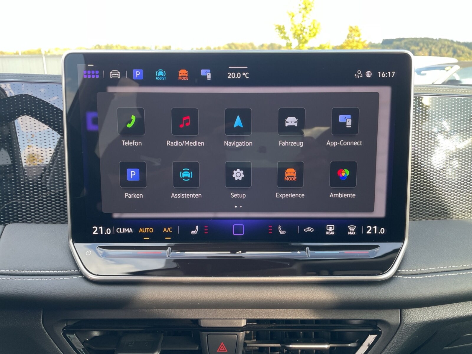 Volkswagen Tiguan – Bild 13