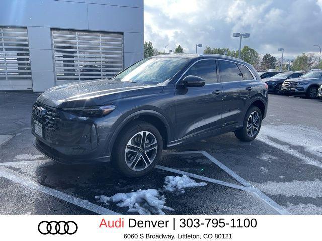 2025 Audi Q5 40 Premium Plus's photo
