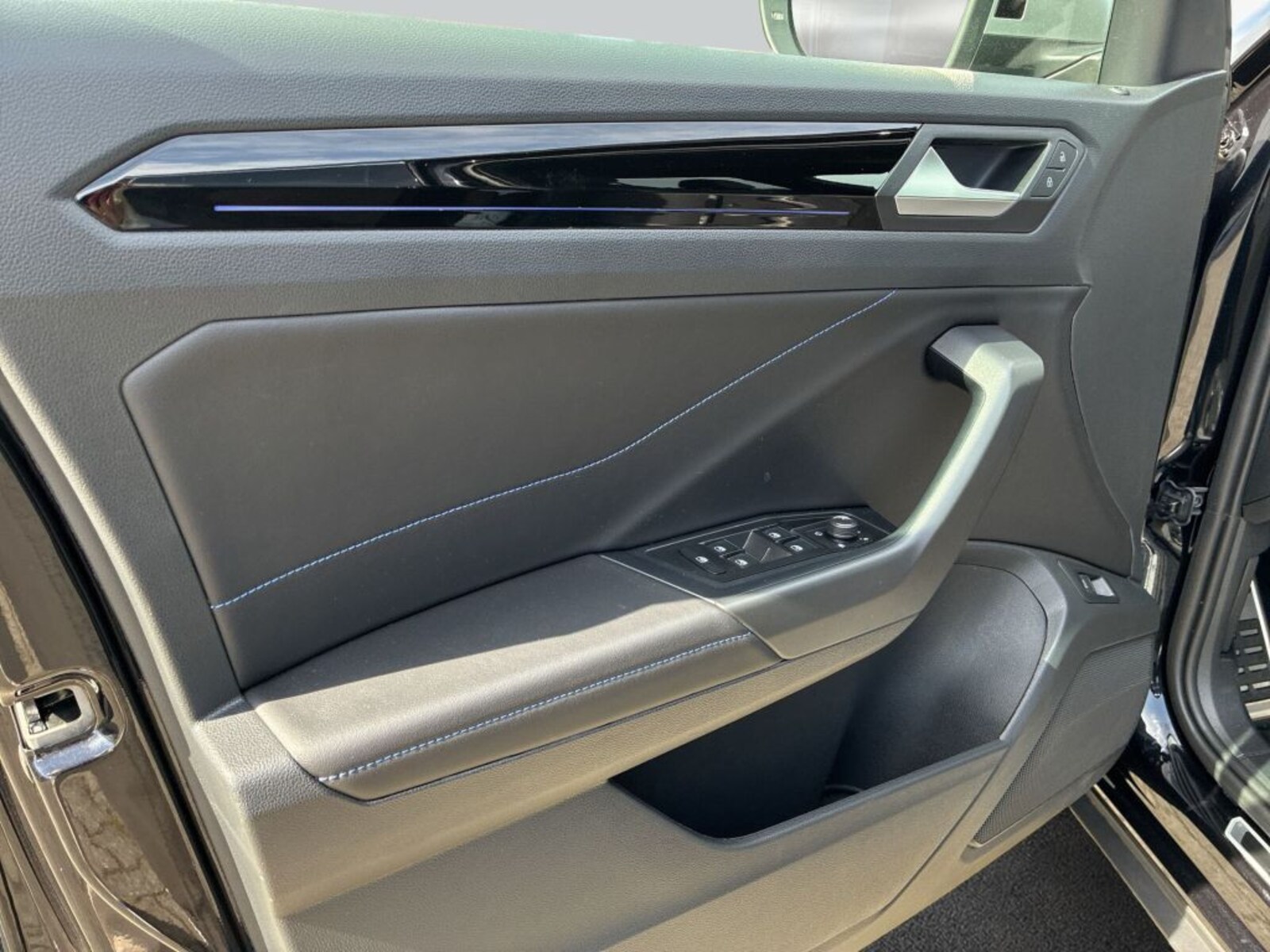Volkswagen T-Roc – Bild 18