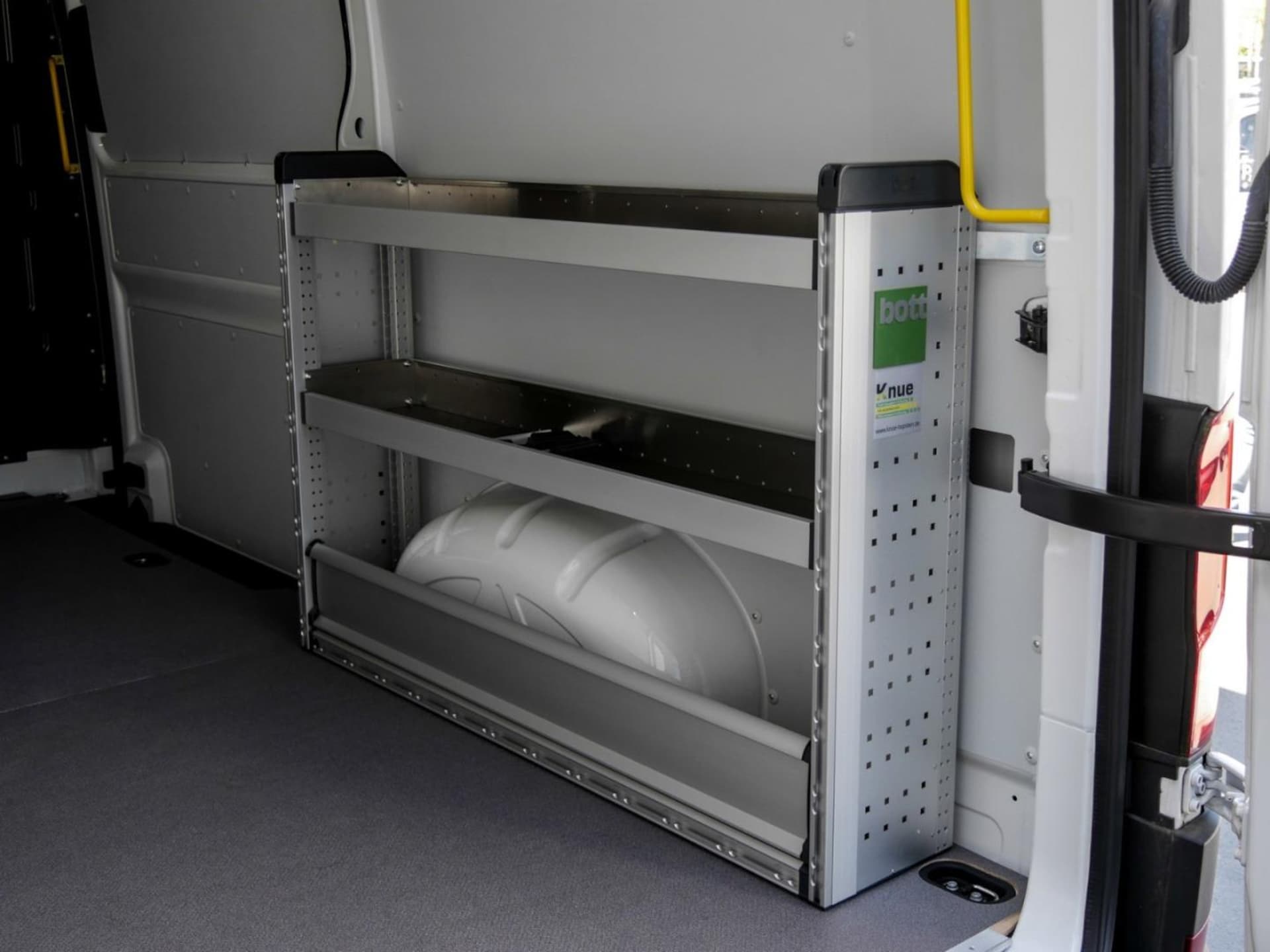 Volkswagen Crafter Kasten mittlerer Radstand