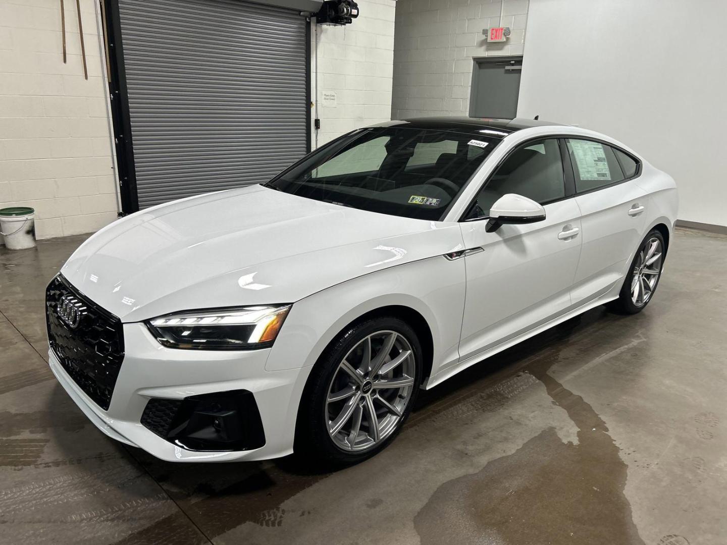 2025 Audi A5 Sportback Premium - Photo 6