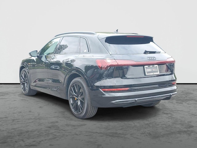 2023 Audi e-tron