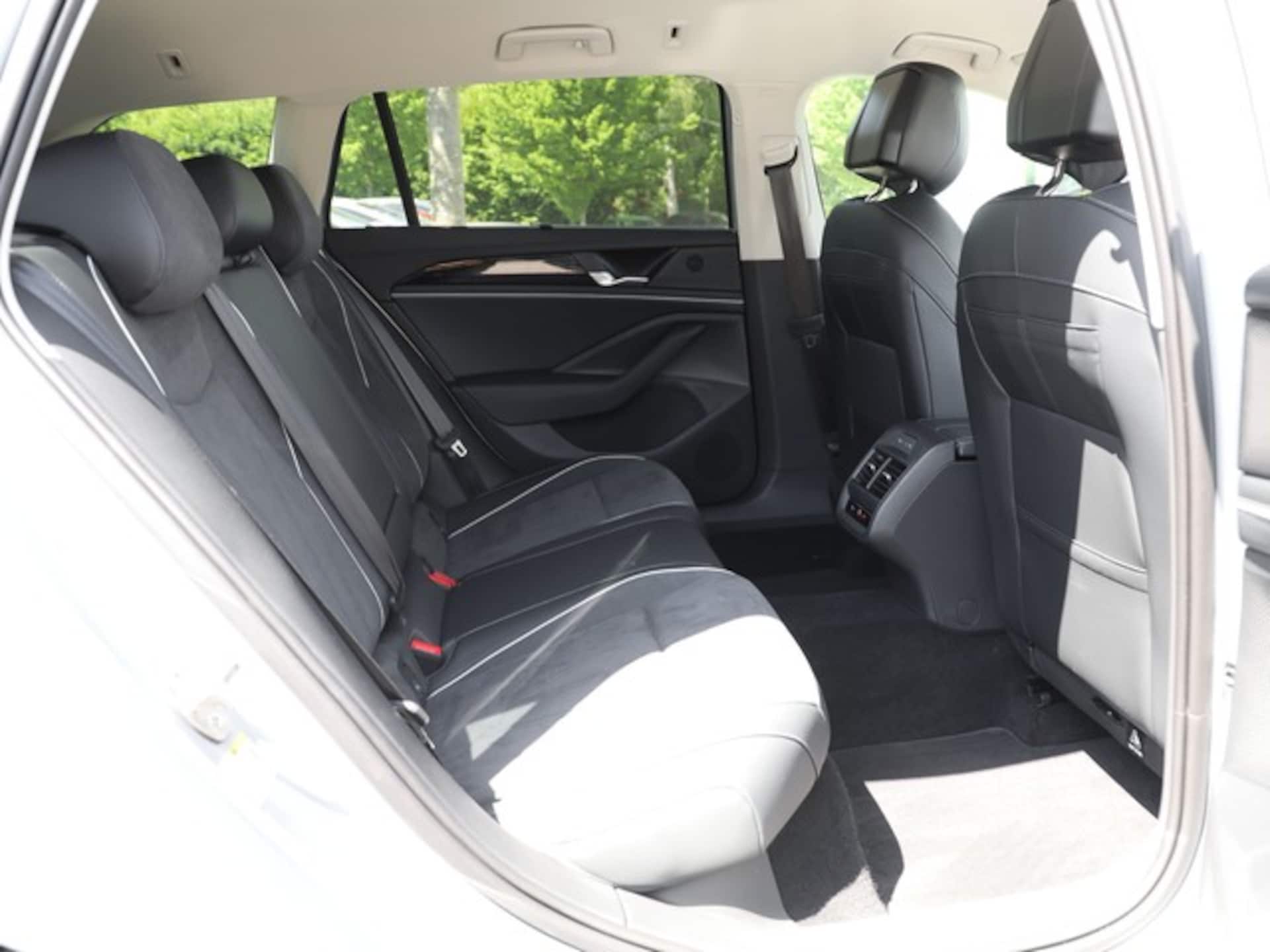 Volkswagen Passat Business