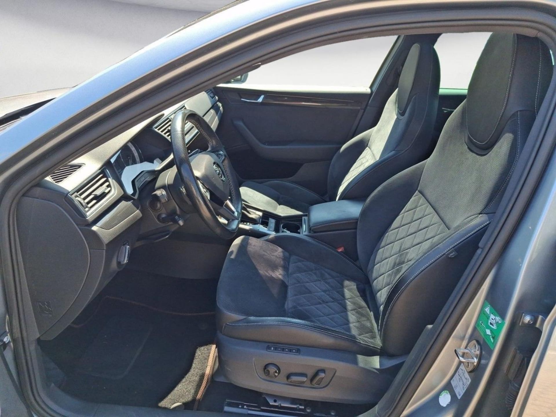 Skoda Superb Combi Ambition