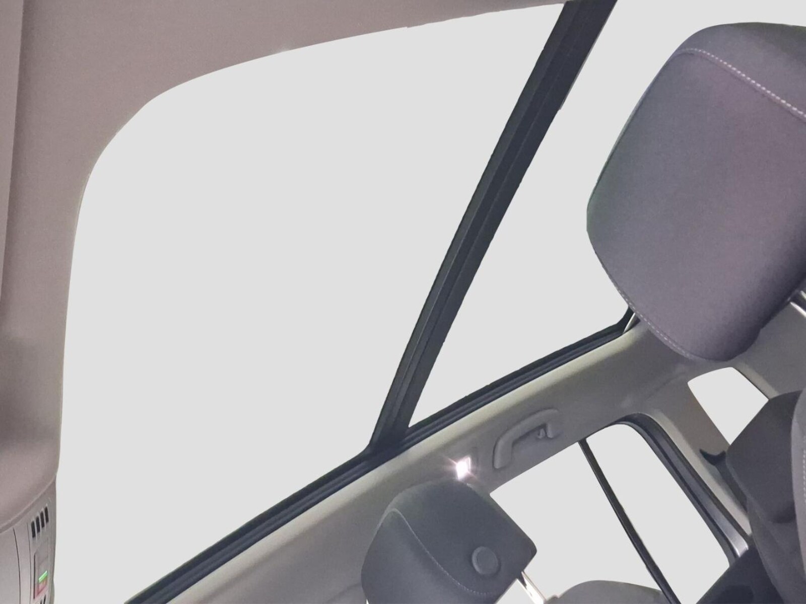Volkswagen Touran – Bild 17