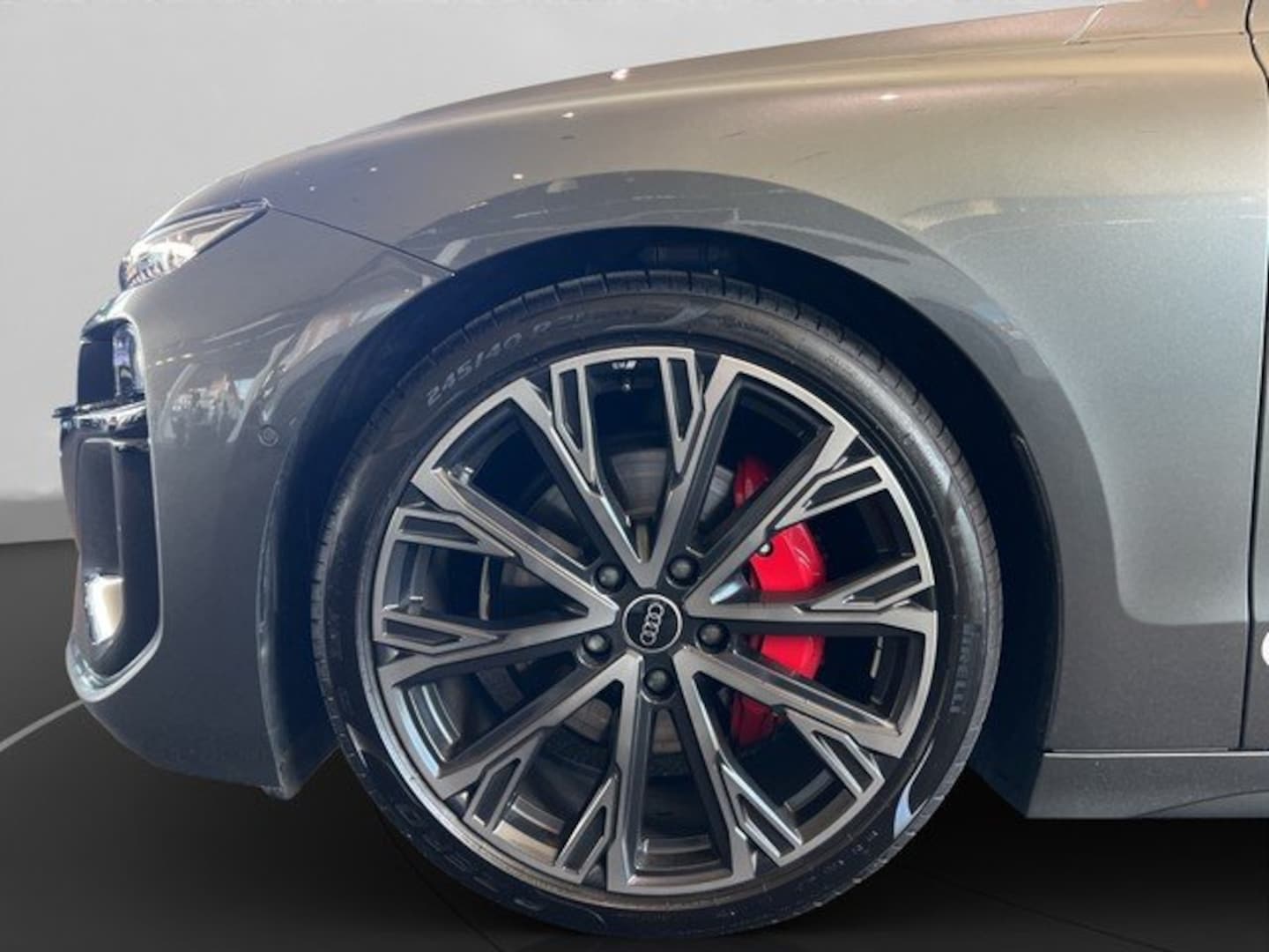 Bild über Audi A6 Avant e-tron e-tron performance - für weitere Informationen kontaktieren Sie den Audi Partner