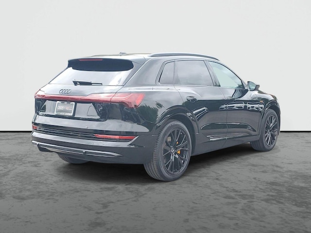 2023 Audi e-tron