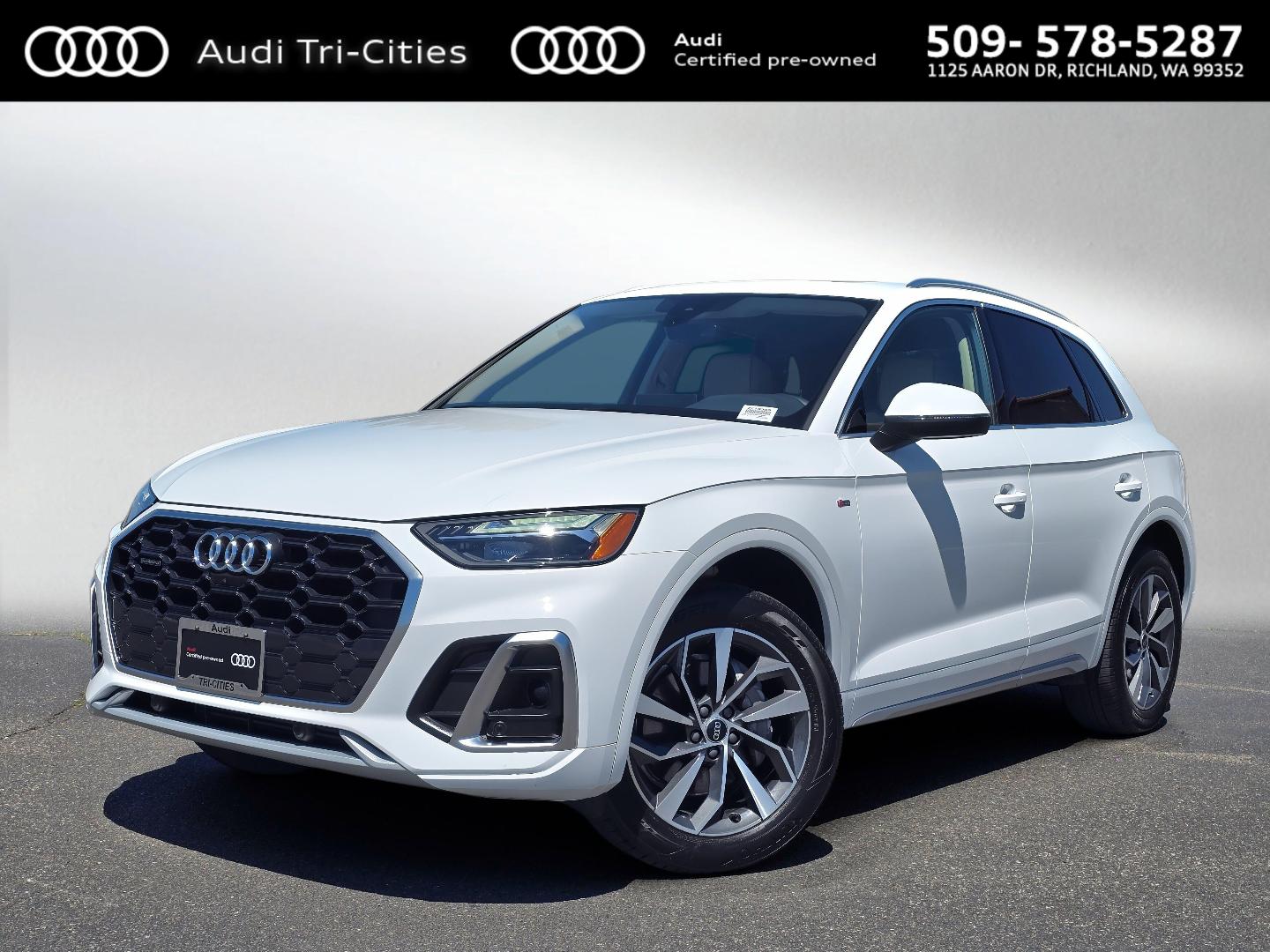 2024 Audi Q5 45 Premium Plus's photo