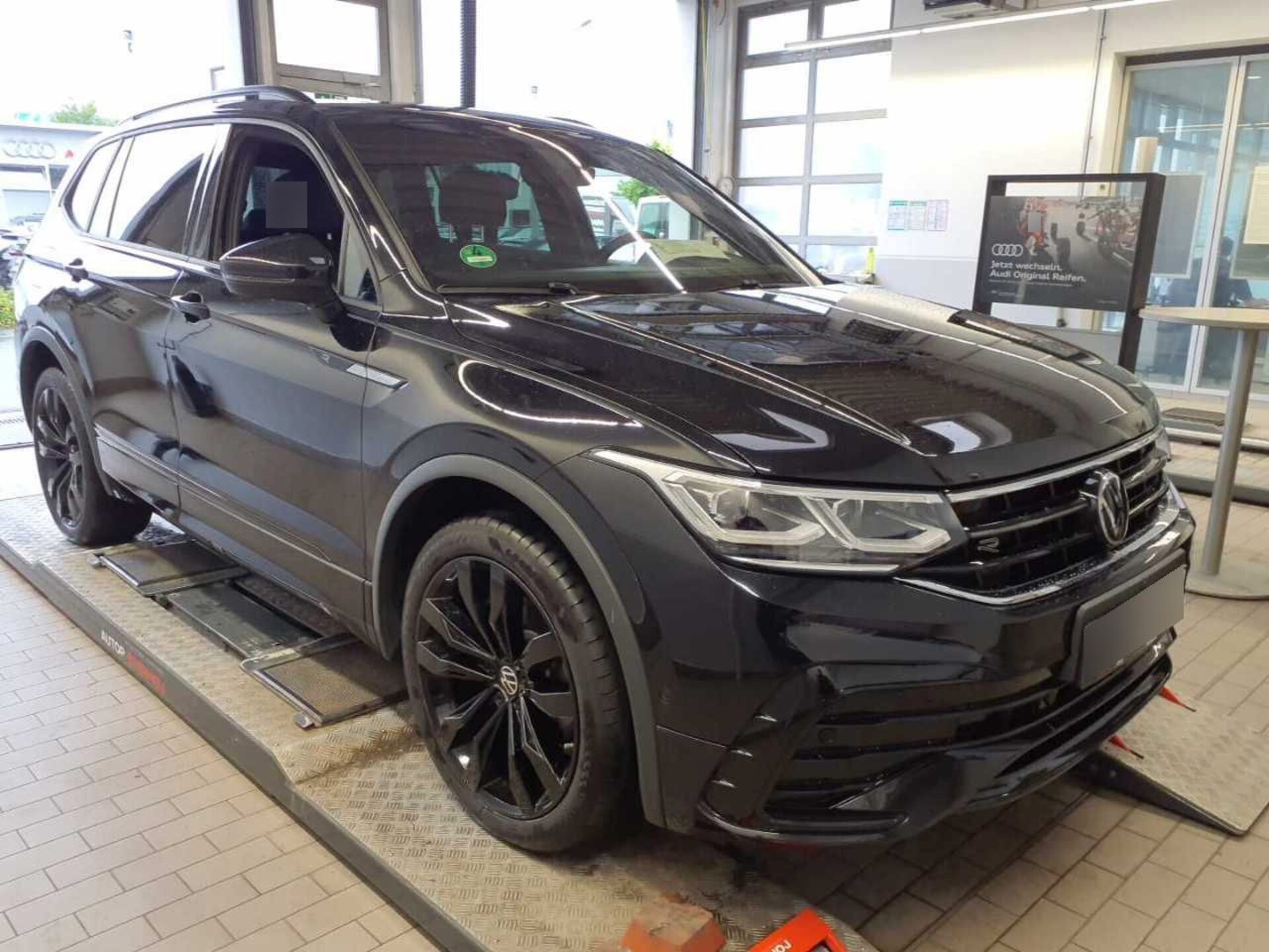 Volkswagen Tiguan Allspace R-Line