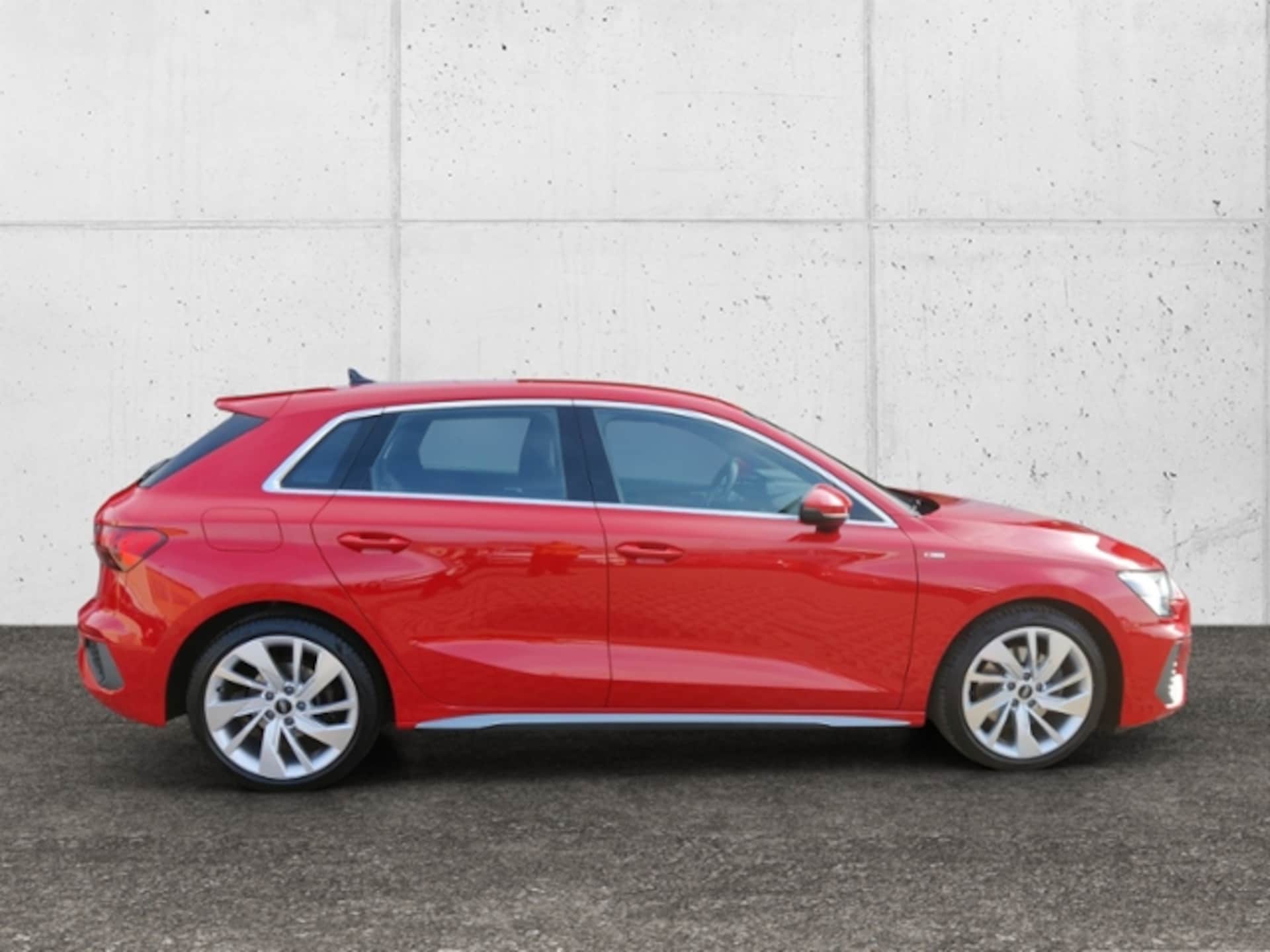 Audi A3 Sportback S line