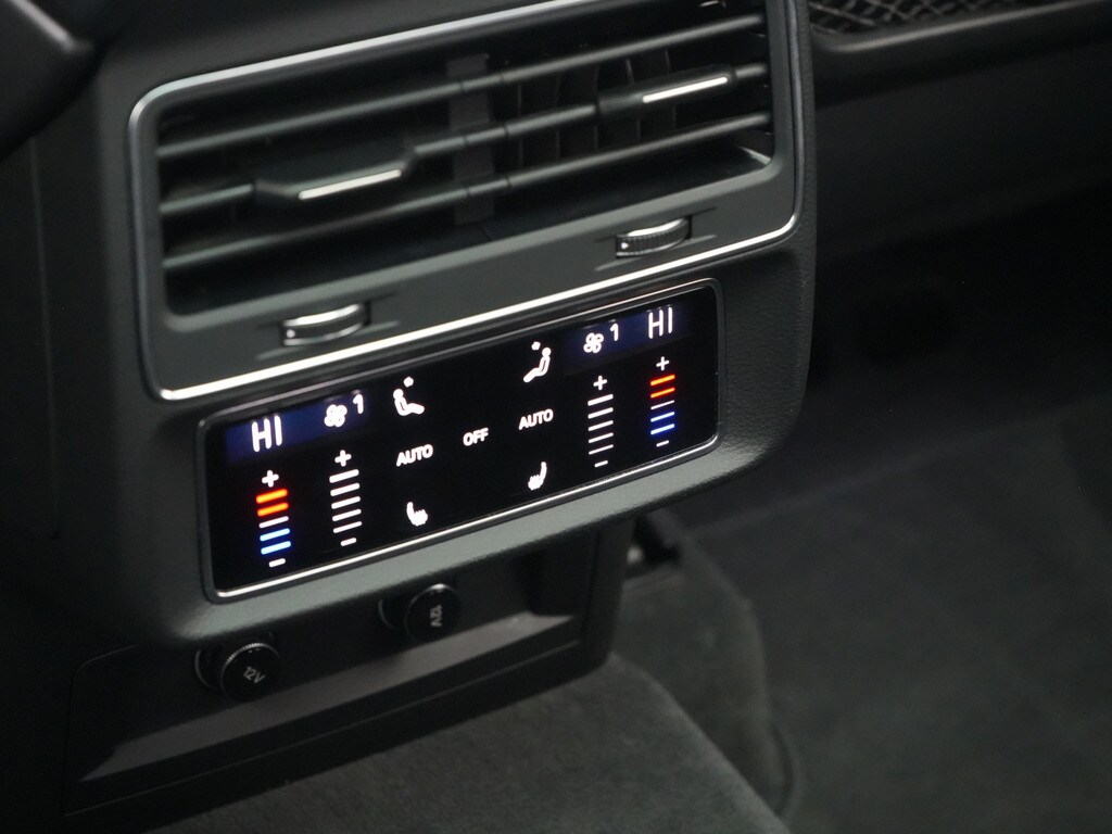 Image about Audi Q8 50 TDI quattro tiptronic