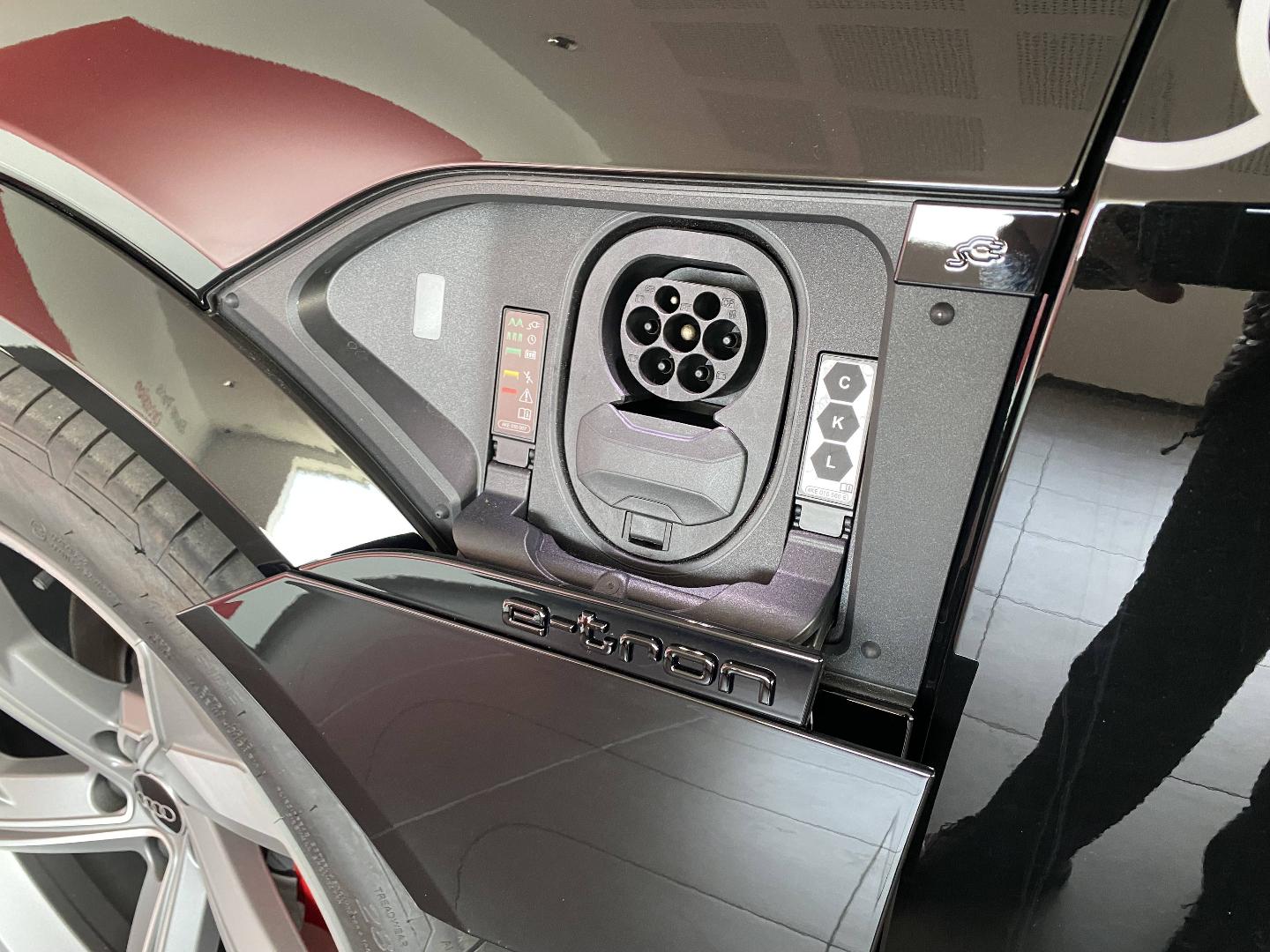 Image about Audi SQ8 Sportback e-tron SQ8 Sportback e-tron 370,00 kW