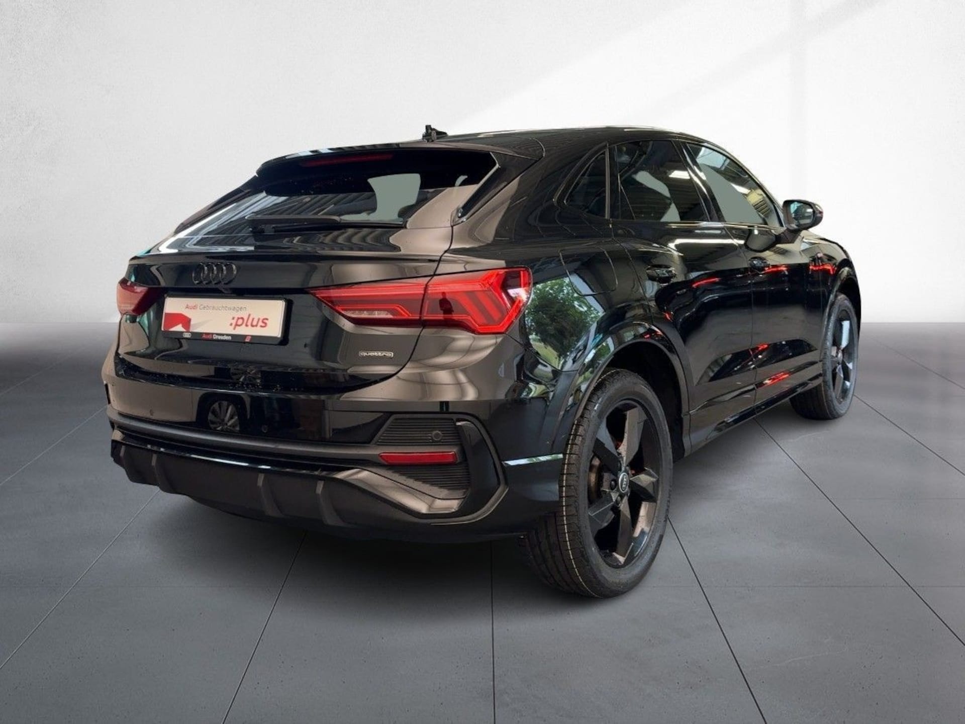 Audi Q3 Sportback S line