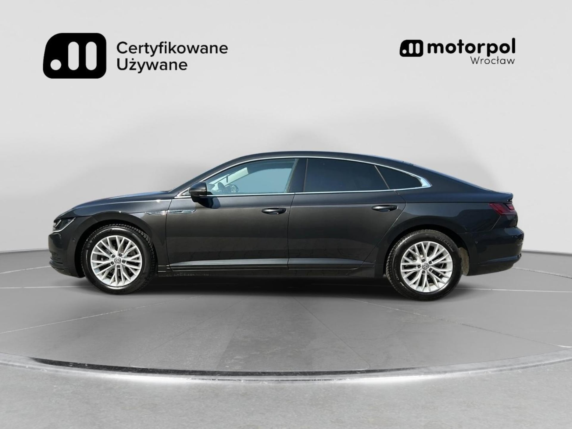 Volkswagen Arteon Model bazowy
