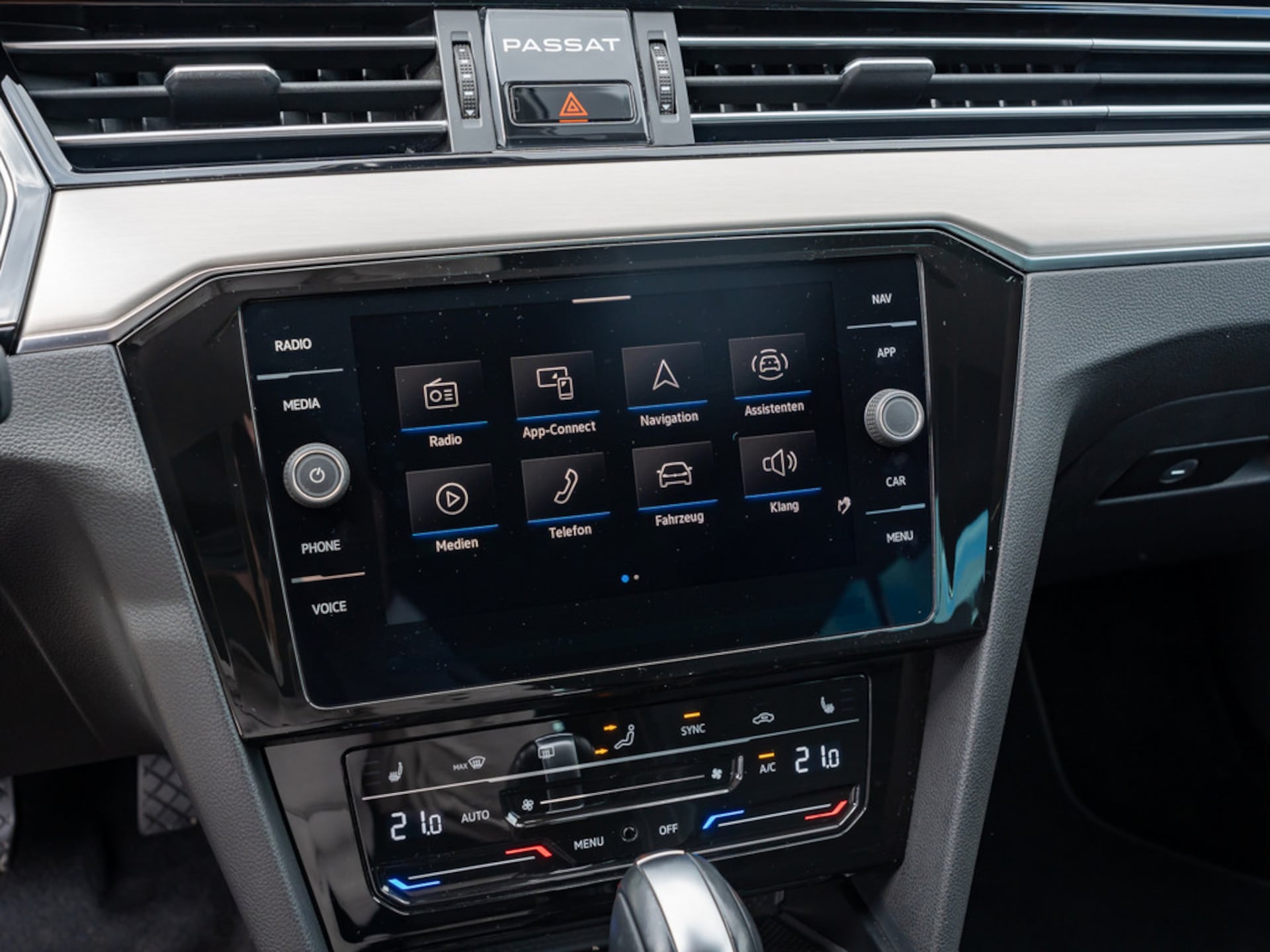 Volkswagen Passat Variant Elegance