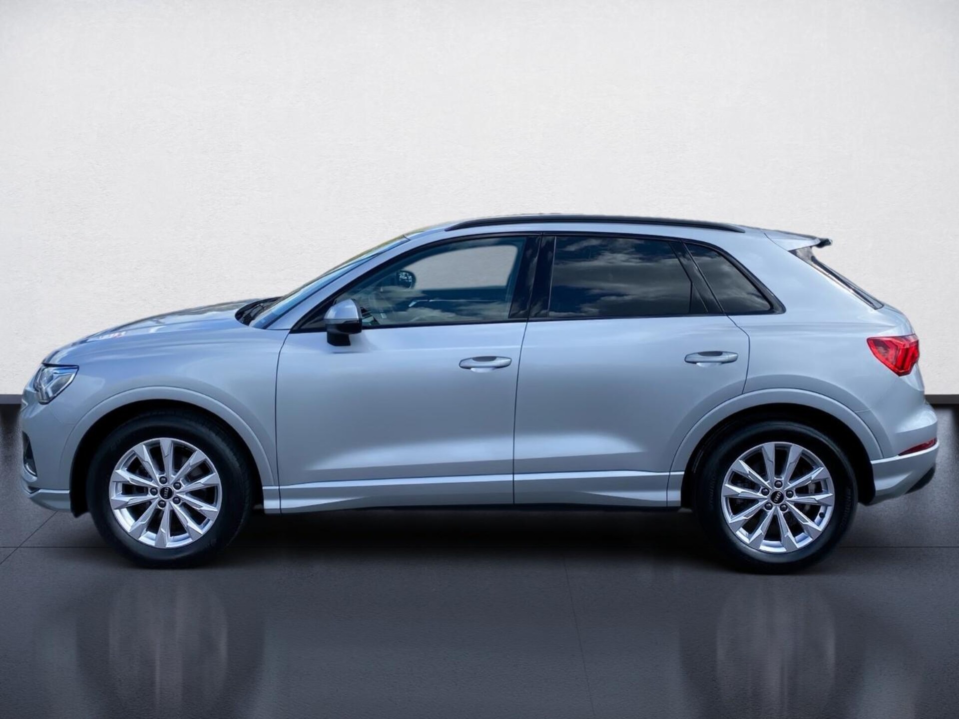 Audi Q3 SUV advanced