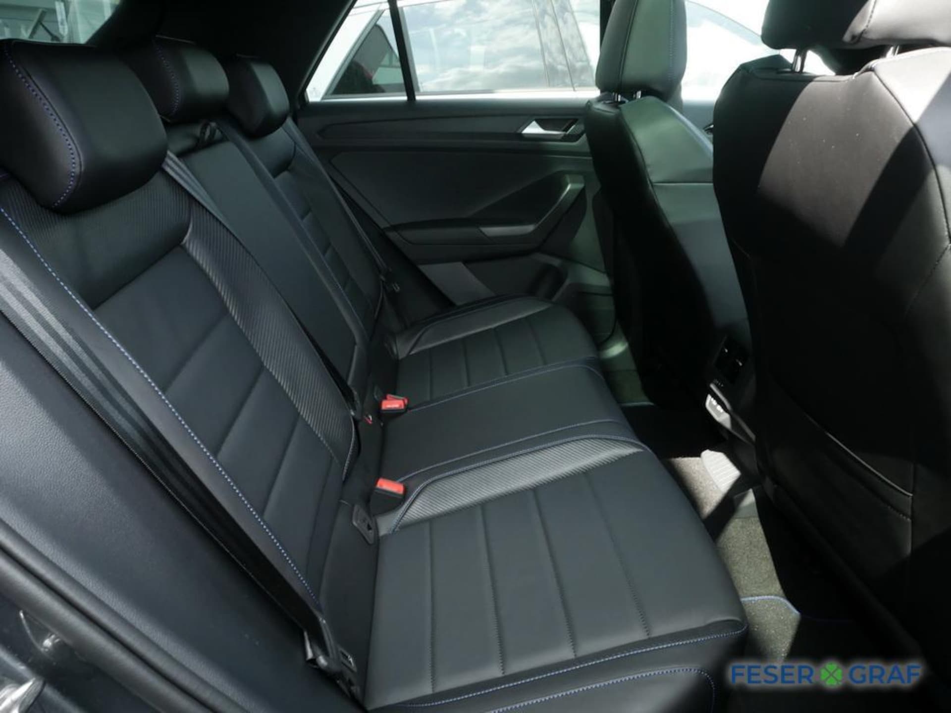 Volkswagen T-Roc R