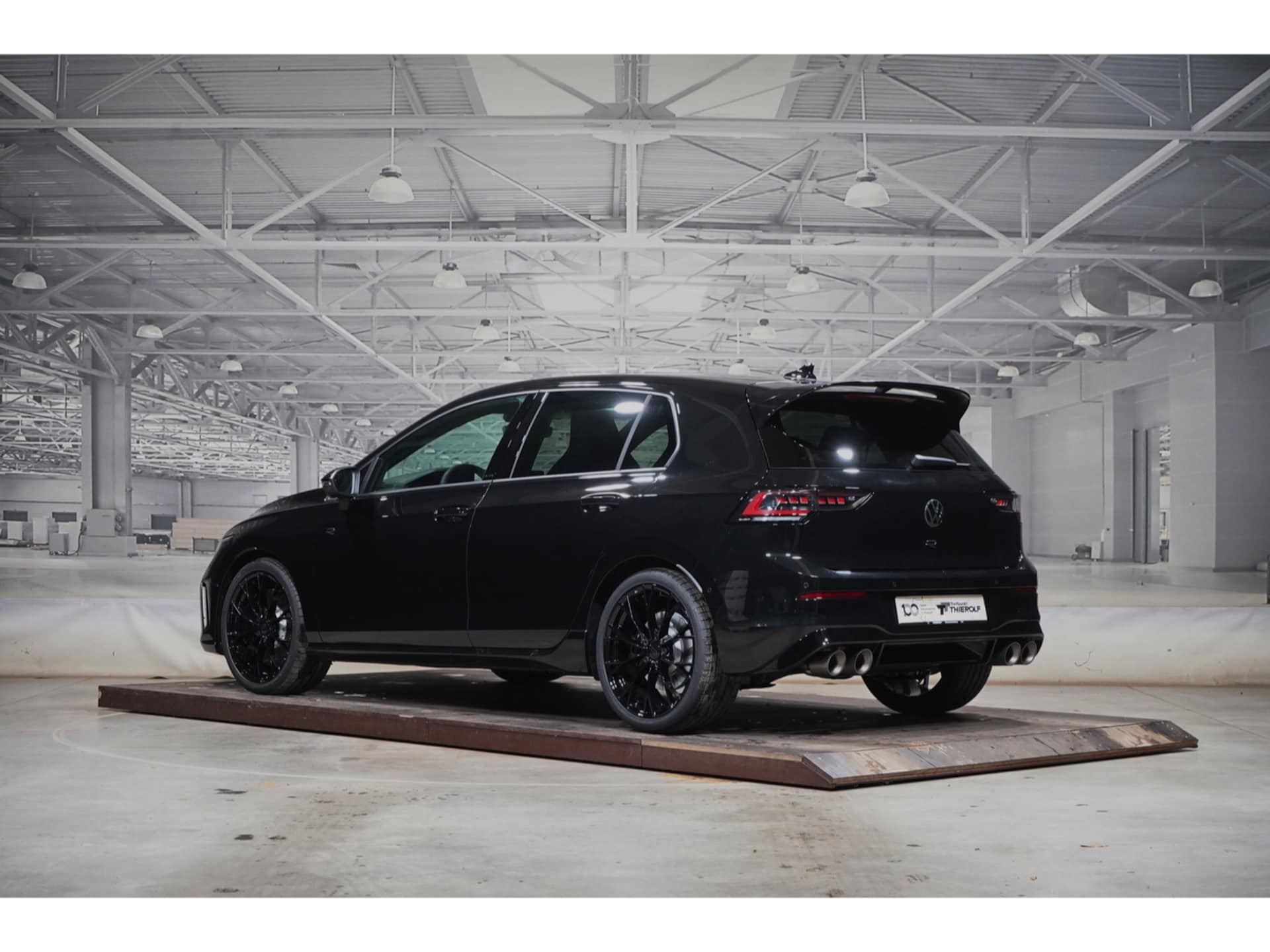 Volkswagen Golf R Black Edition