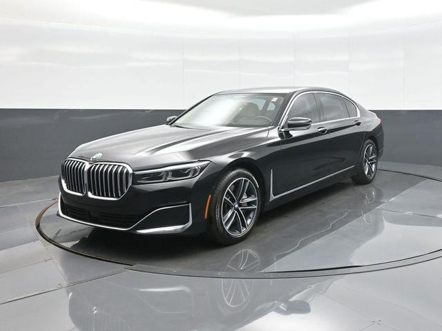 2022 BMW 750
