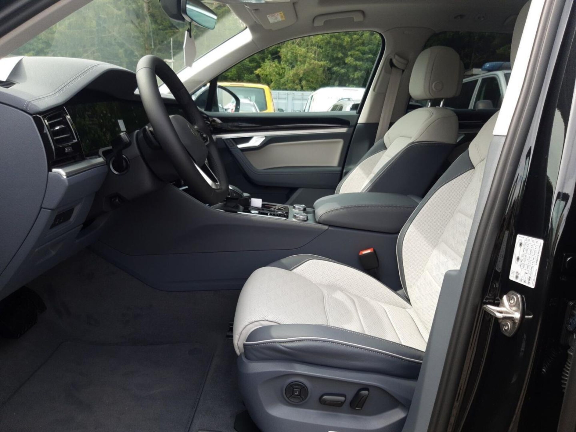 Volkswagen Touareg Elegance