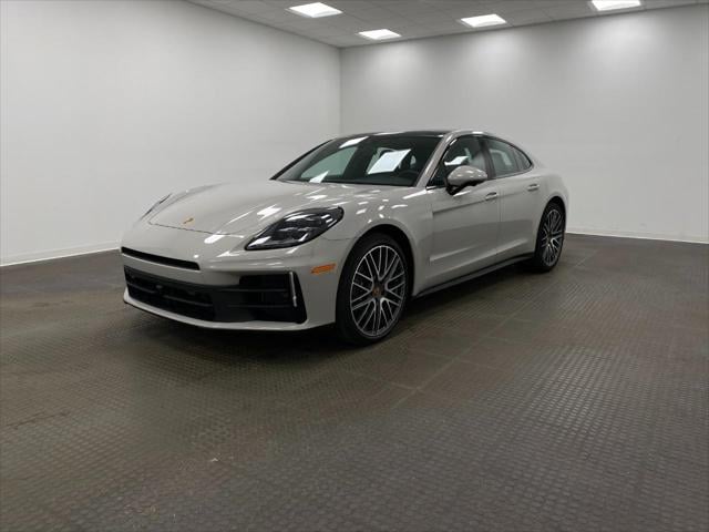 2025 Porsche Panamera Base