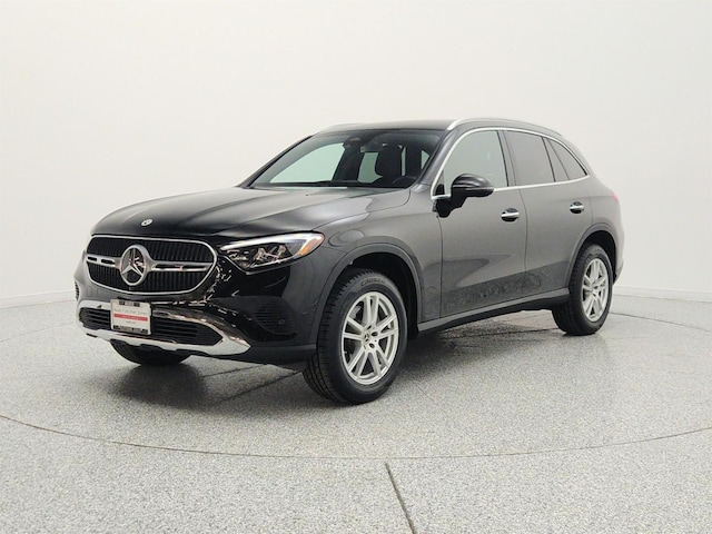 2023 Mercedes-Benz GLC 300