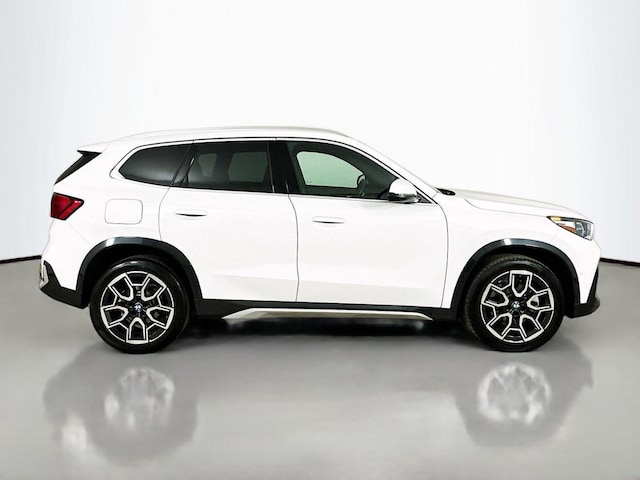 2025 BMW X1