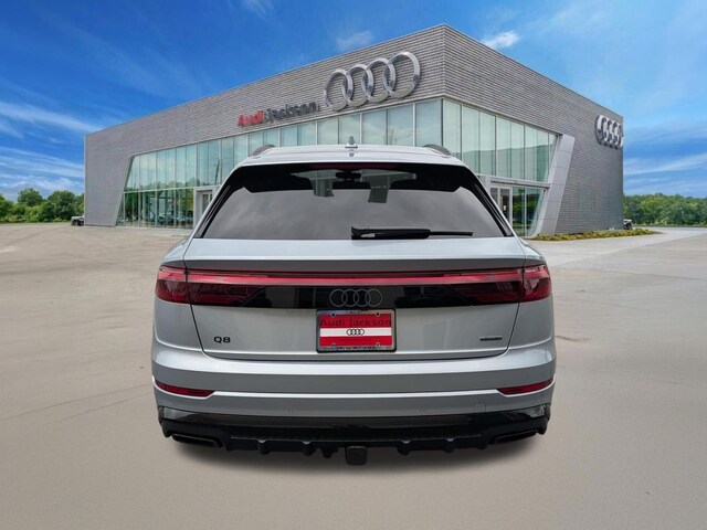 2026 Audi Q8