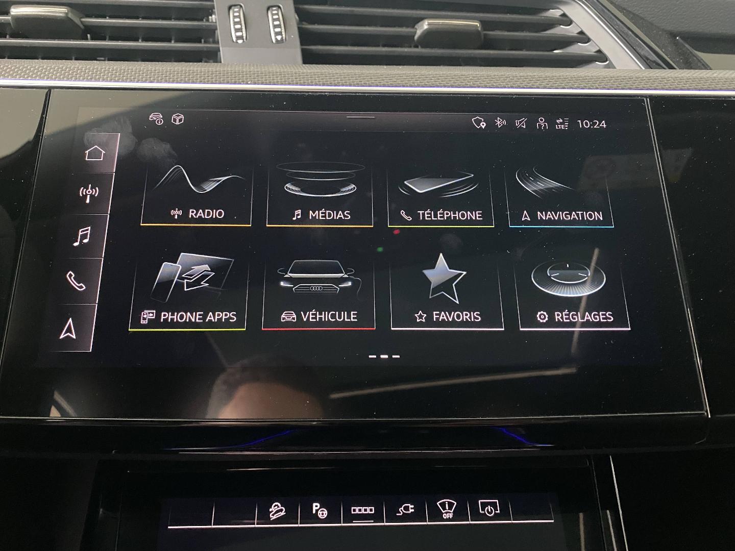 Image about Audi SQ8 Sportback e-tron SQ8 Sportback e-tron 370,00 kW