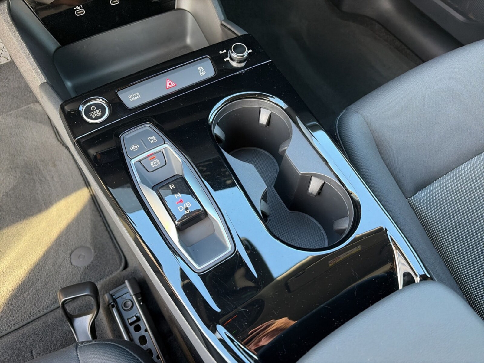 Audi Q6 e-tron – Bild 16