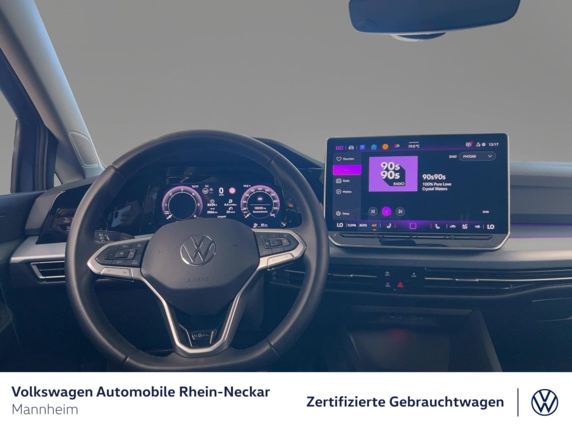 Volkswagen Golf Life