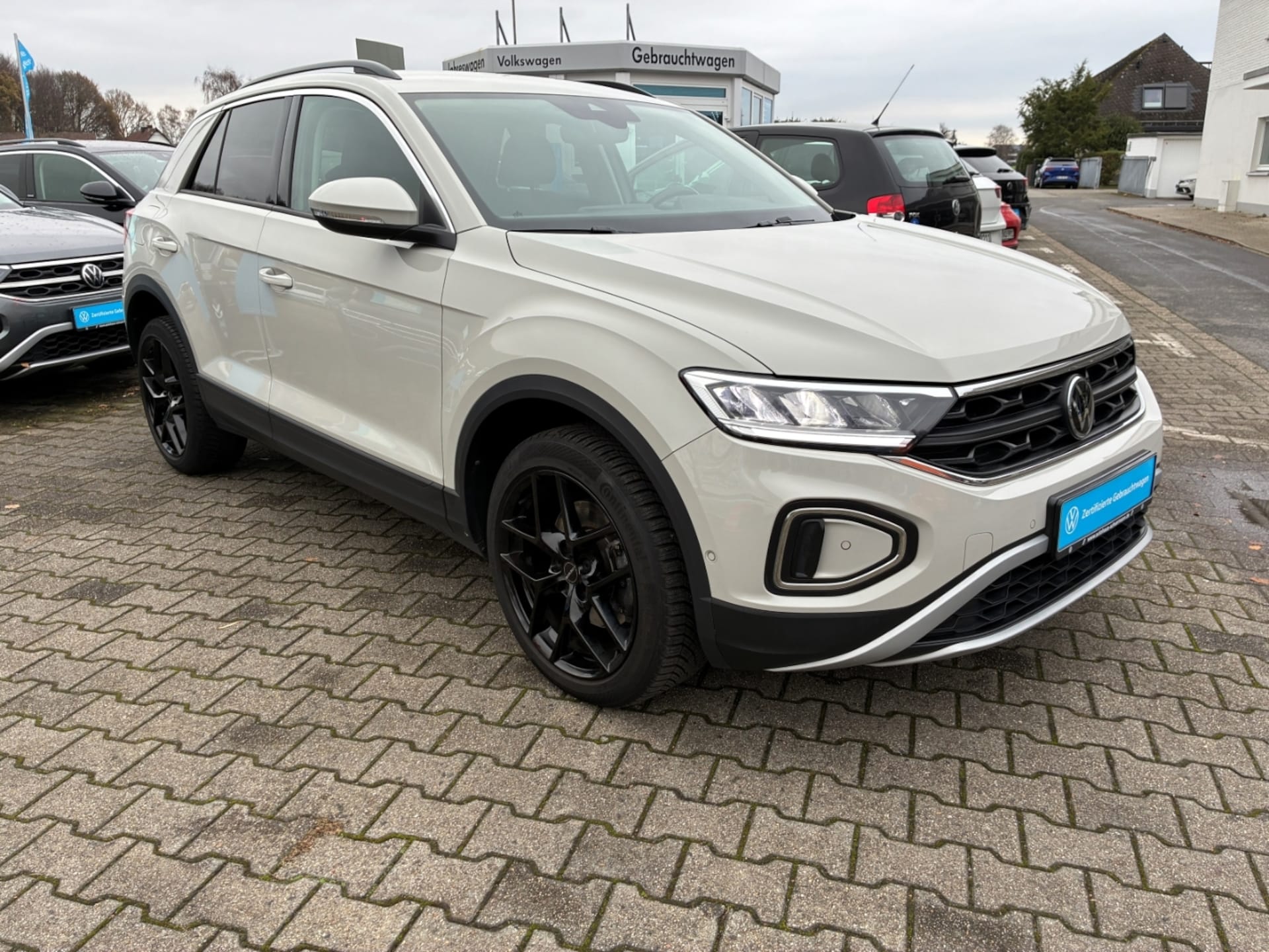 Volkswagen T-Roc Life