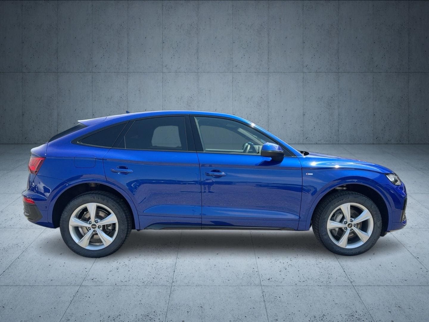 Bild über Audi Q5 Sportback 50 TDI quattro tiptronic - für weitere Informationen kontaktieren Sie den Audi Partner