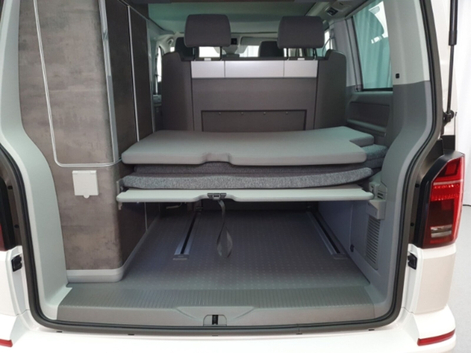 Volkswagen T6.1 California – Bild 10