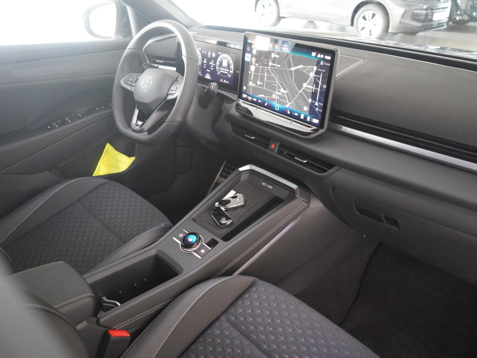 Volkswagen T-Roc – Bild 12