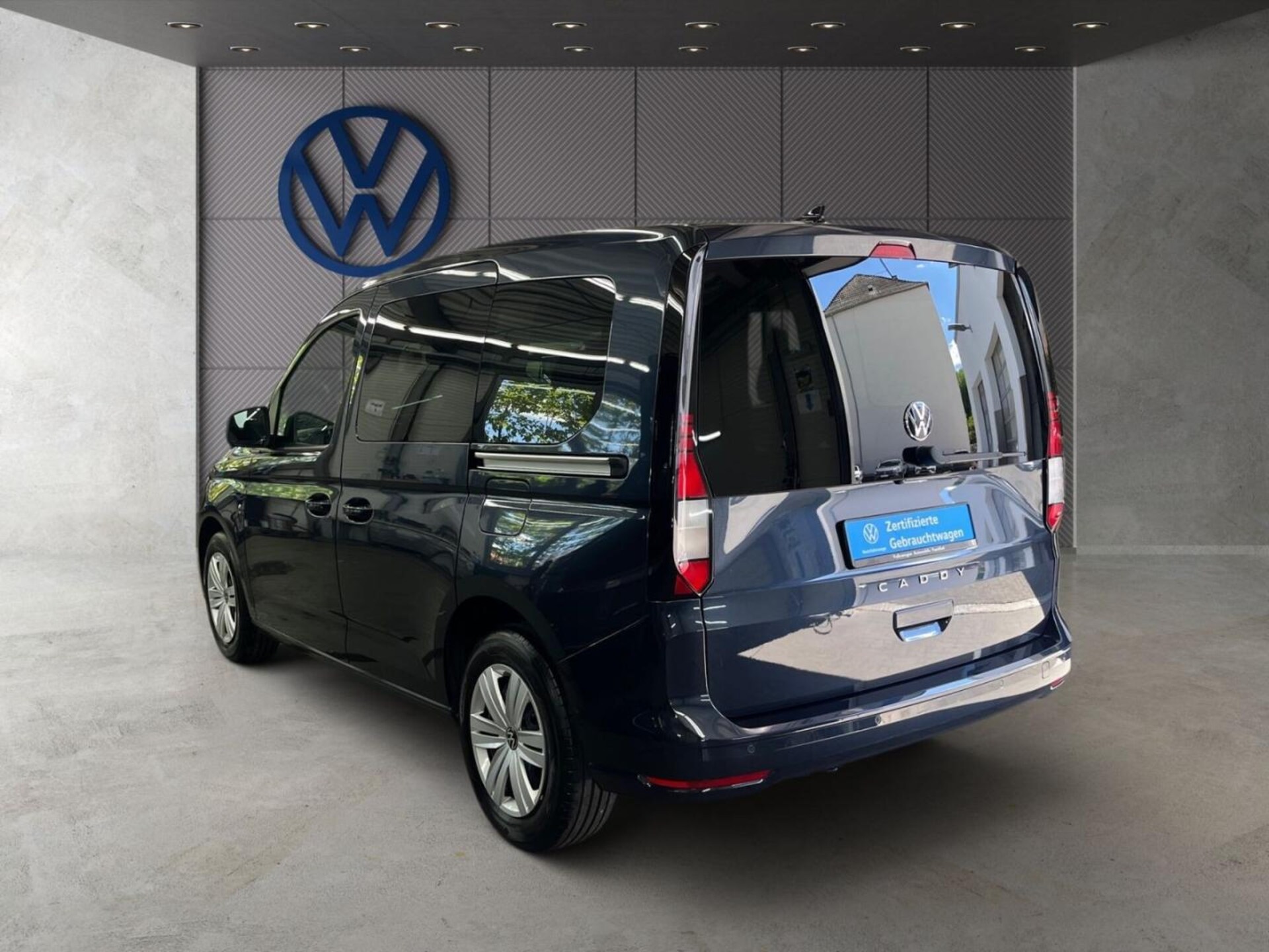 Volkswagen Caddy Basis-Modell