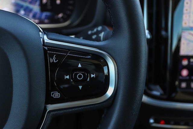 2023 Volvo V60 Cross Country Plus - Photo 19