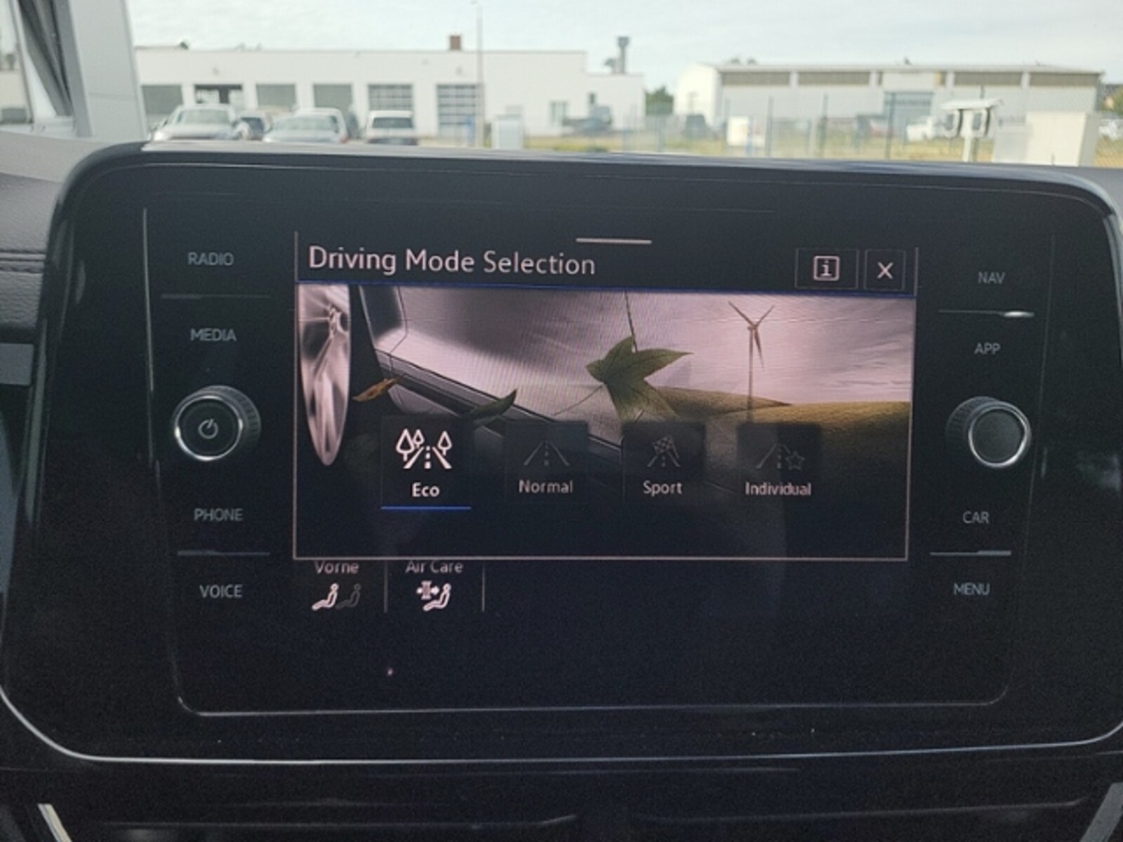 Volkswagen T-Roc – Bild 31