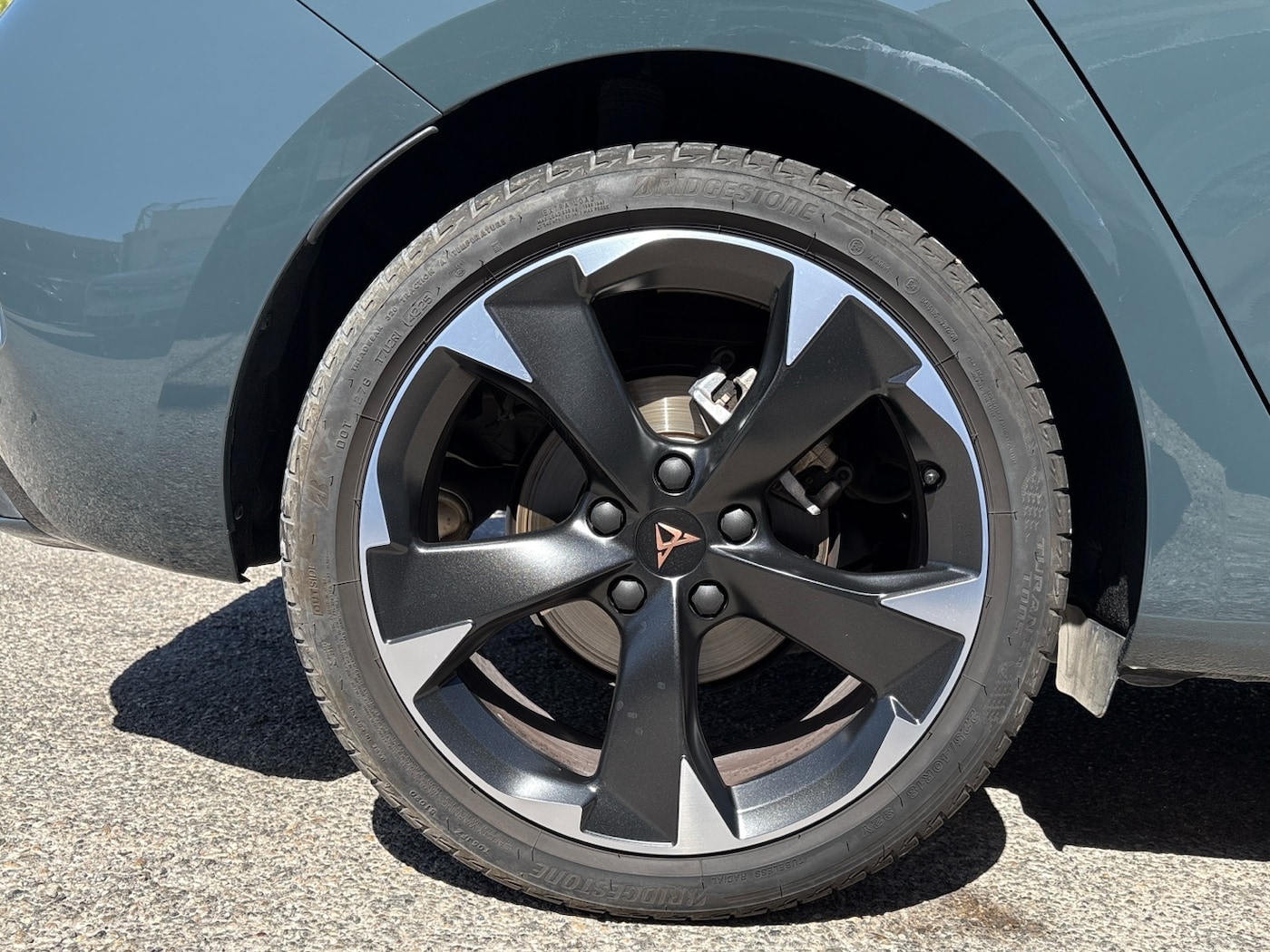 CUPRA Leon León 1.5 eTSI DSG 110 kW (150 CV) — photo 9