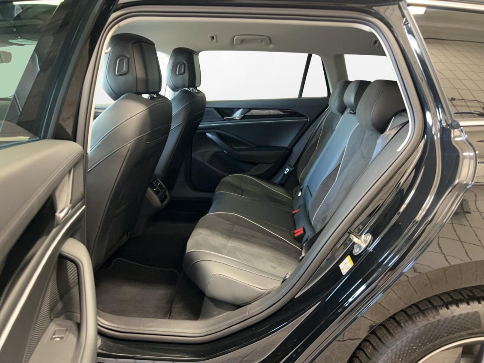 Volkswagen Passat – Bild 11