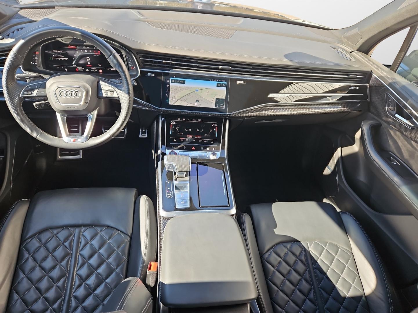 Image about Audi SQ7 TFSI quattro tiptronic