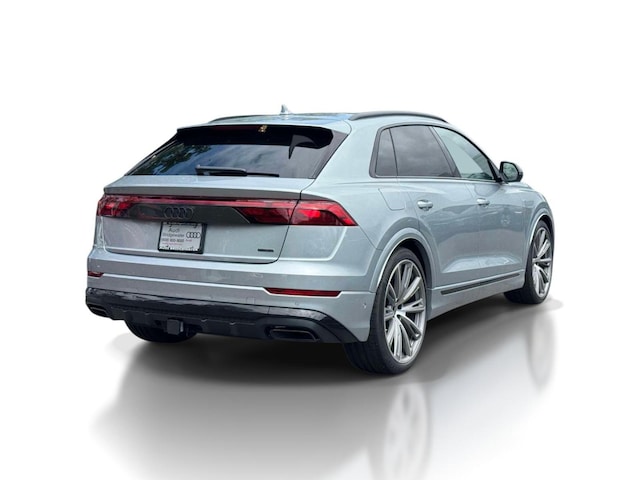 2026 Audi Q8
