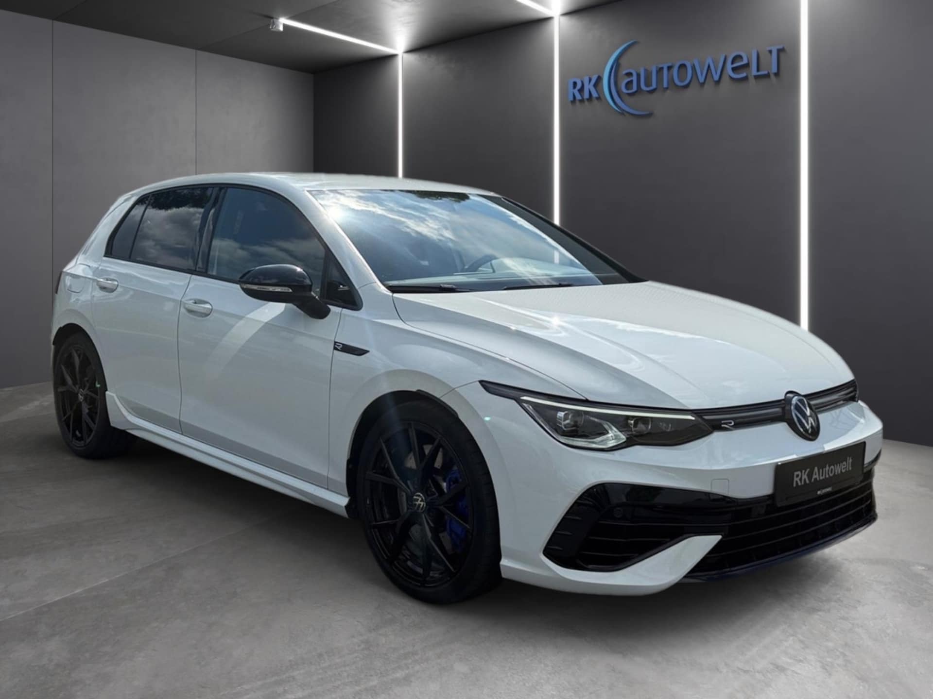 Volkswagen Golf R