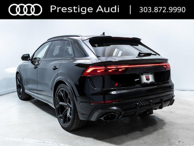 2026 Audi RS Q8 SUV performance
