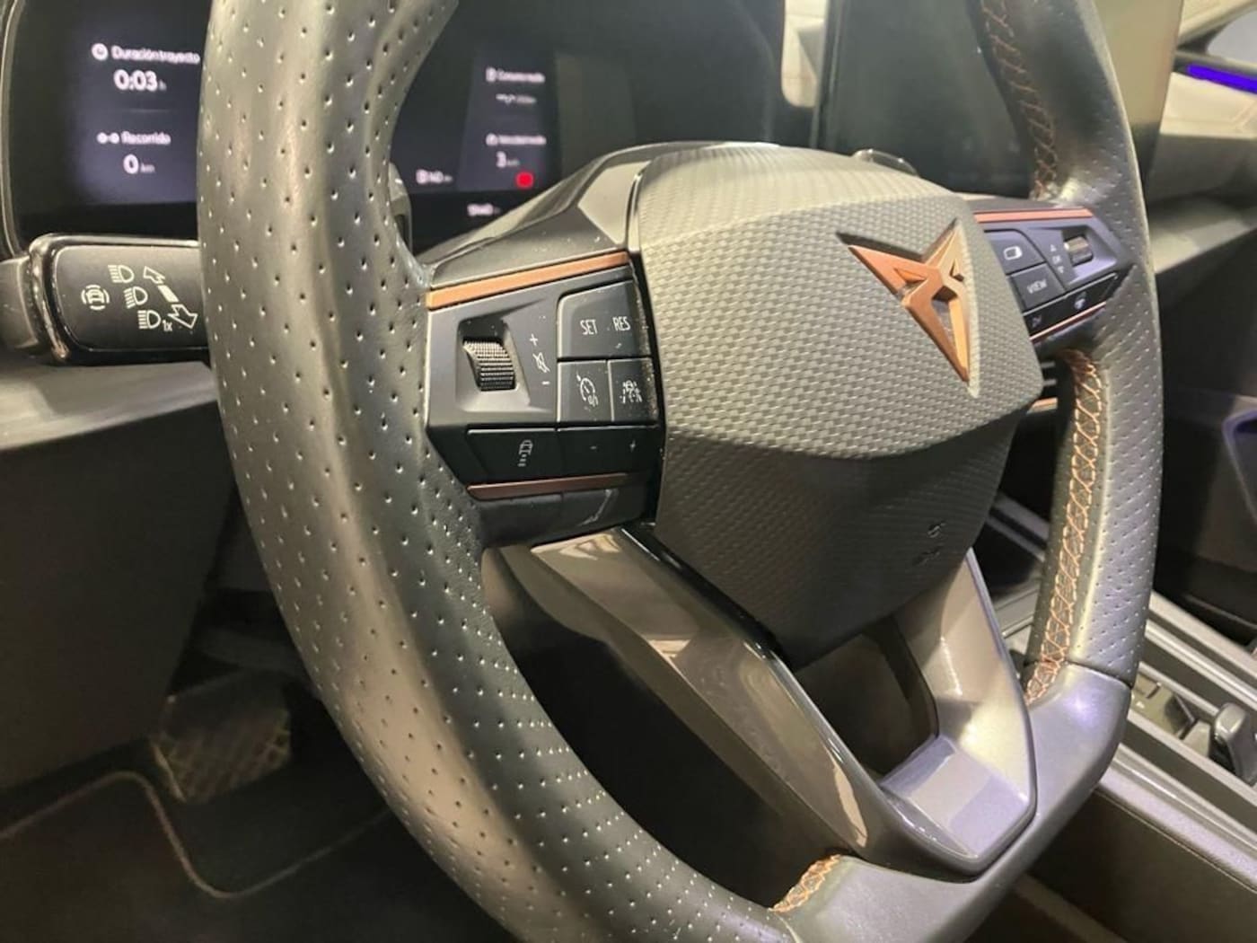 CUPRA Formentor 1.5 TSI DSG 110 kW (150 CV) — photo 9