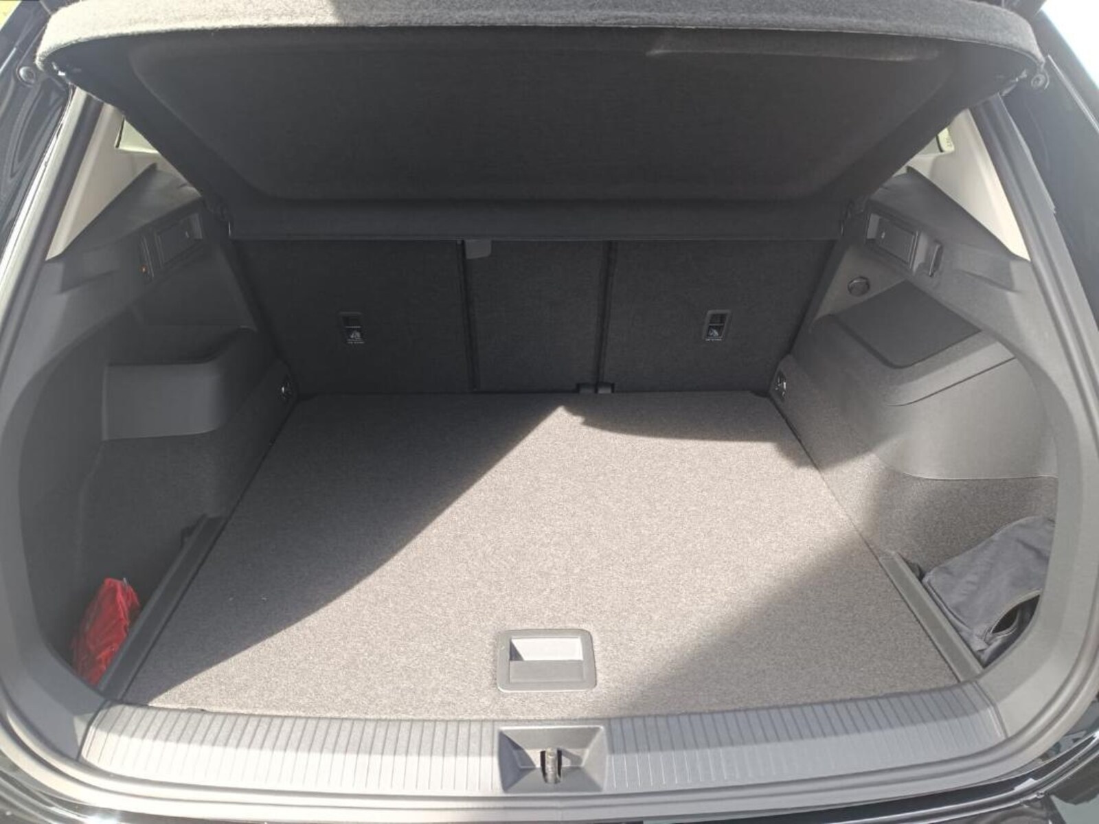 Volkswagen Tiguan – Bild 12