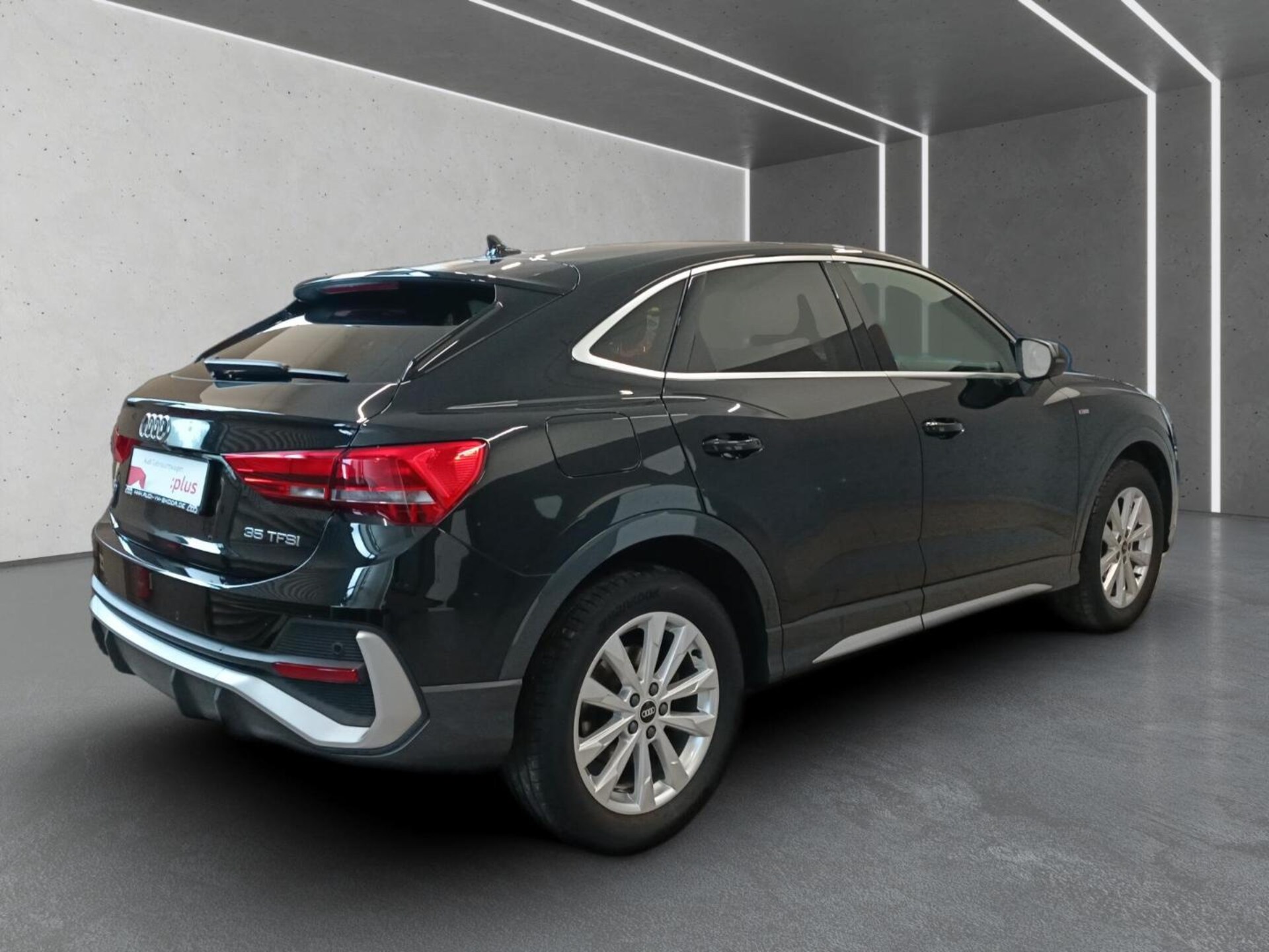 Audi Q3 Sportback S line