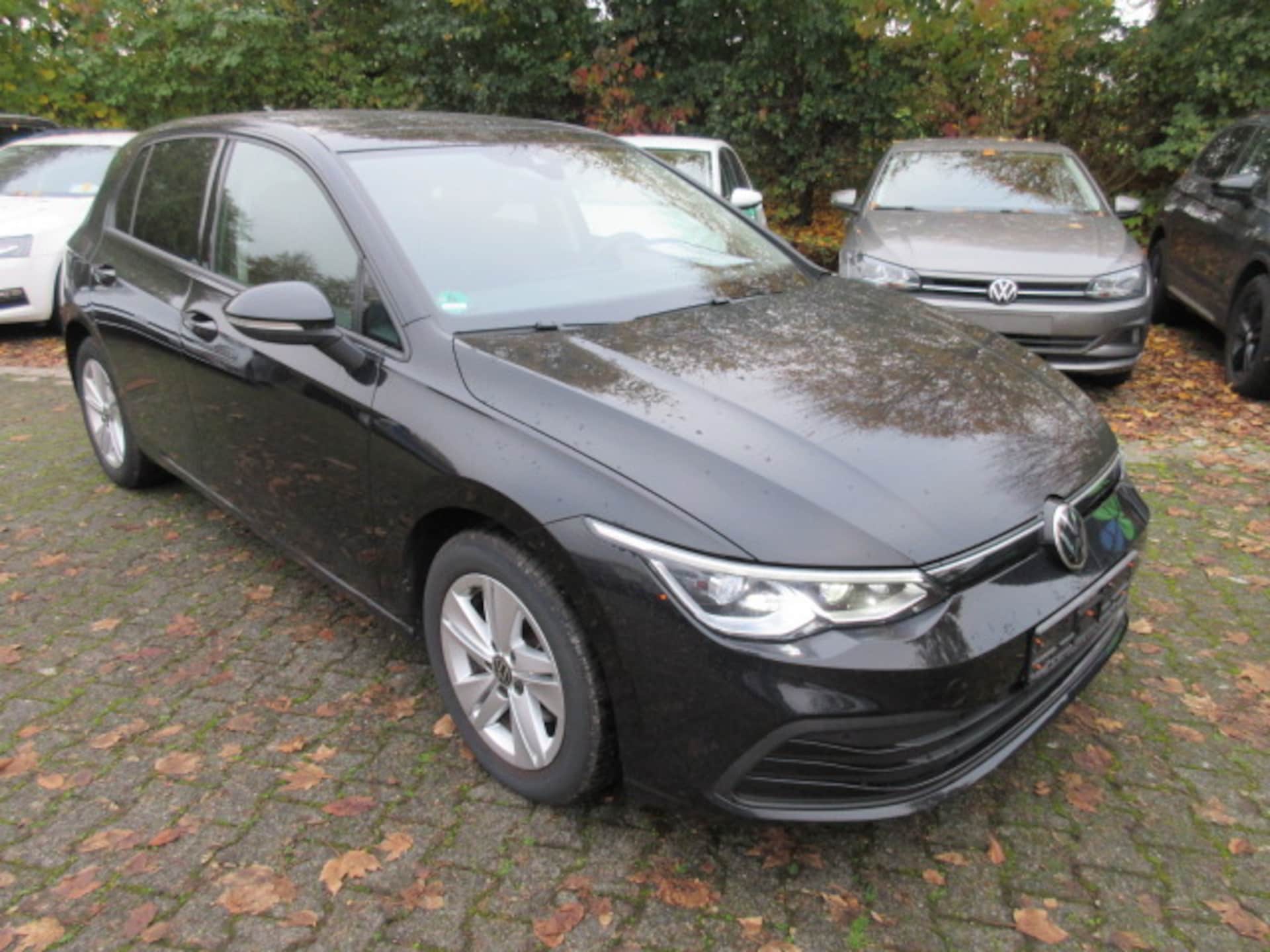 Volkswagen Golf Life