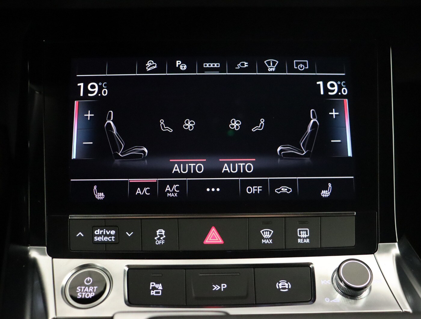 Image about Audi Q8 e-tron S line 55 e-tron quattro